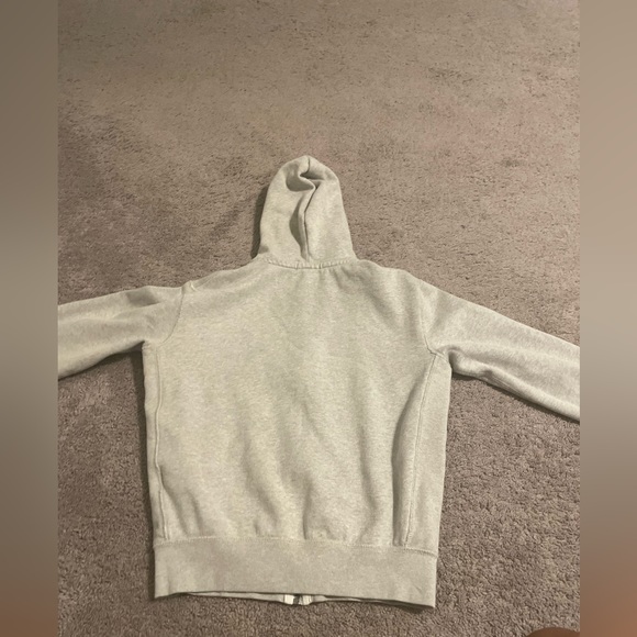 Polo Sweatsuit size small in woman’s. Selling for $100 - Picture 4 of 4